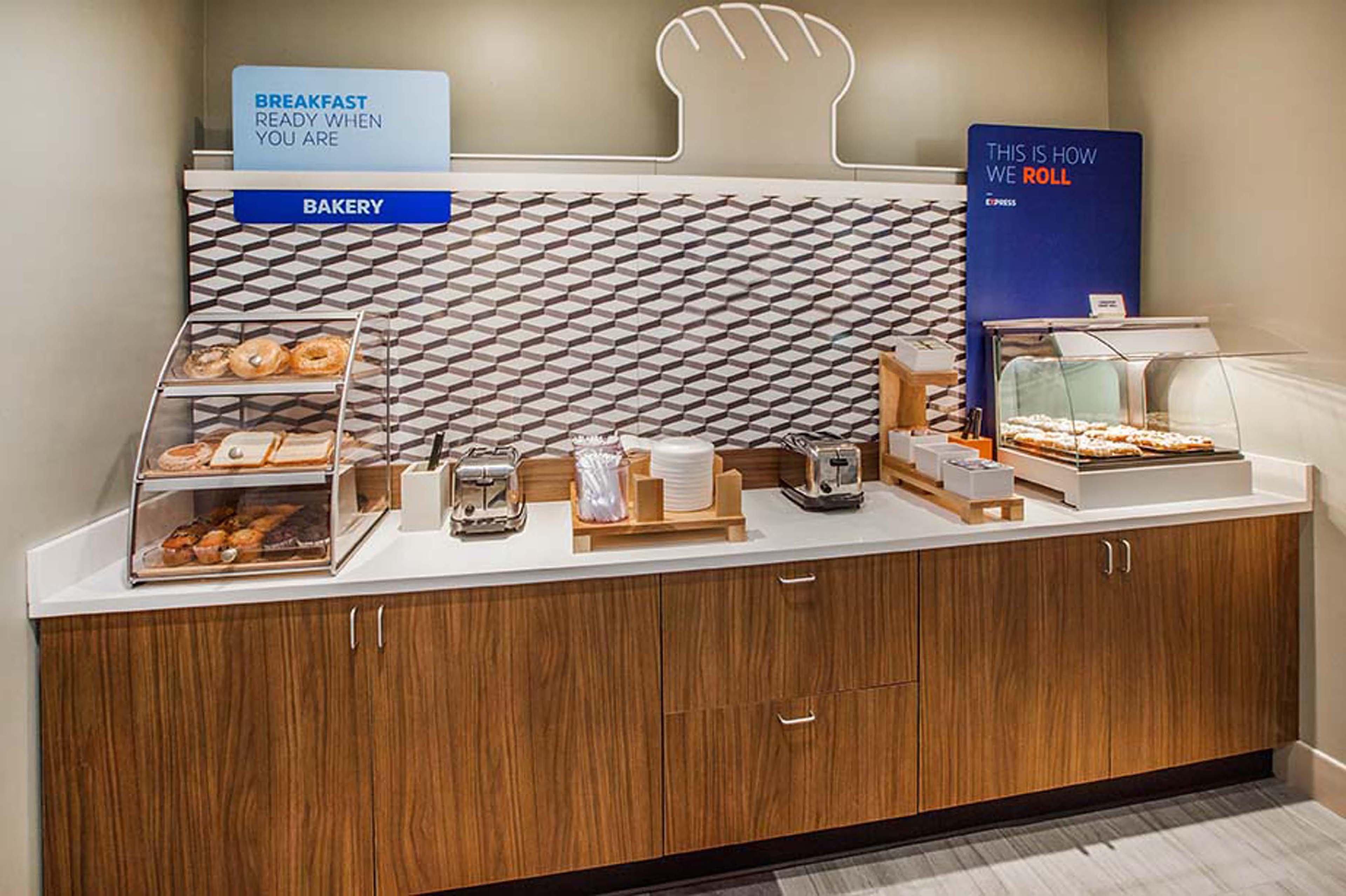 Holiday Inn Express Hotel & Suites Port Arthur, An Ihg Hotel Exteriör bild
